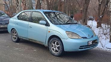 Toyota: Toyota Prius: 2001 г., 1.5 л, Вариатор, Гибрид, Лифтбек — 1