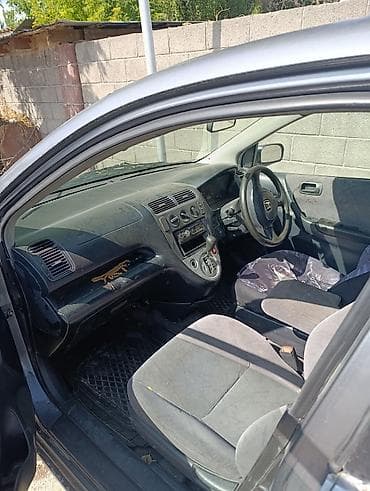 каропка хонда свик: Honda Civic: 2003 г., 1.5 л, Автомат, Бензин, Хэтчбэк — 5