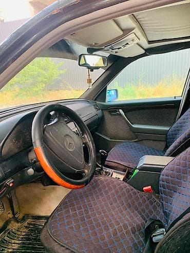 tilek: Mercedes-Benz C-Class: 1995 г., 2 л, Механика, Бензин, Седан — 6