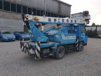 купить шипованную резину: Mitsubishi : 1993 г., 4.2 л, Механика, Дизель, Фургон — 4