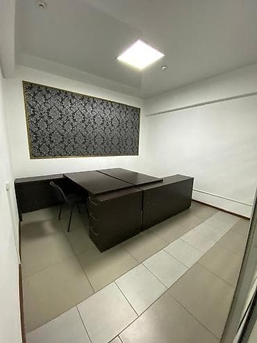 Кыймылсыз мүлк: Кеңселерди ижаралоо, 169 м², Турак комплексинде, Өзүнчө кире бериши менен, Өзүнчө санитардык түйүнү менен, Өзүнчө ашканасы менен — 10
