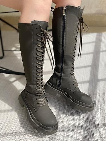 ботин: Продаю обувь свою, носила бережно, размер у меня 35 Берцы хаки — 1