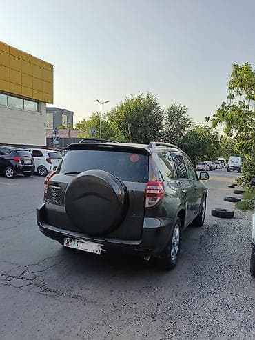 Продажа авто: Toyota RAV4: 2012 г., 2.5 л, Автомат, Газ, Кроссовер — 5