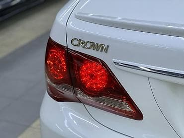 jak авто: Toyota Crown: 2010 г., 3.5 л, Автомат, Бензин, Седан — 4