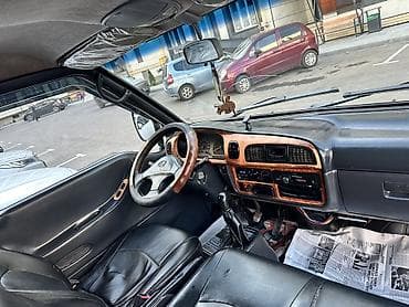 коробка портер 1: Hyundai Porter: 2003 г., 2.6 л, Механика, Дизель, Универсал — 4