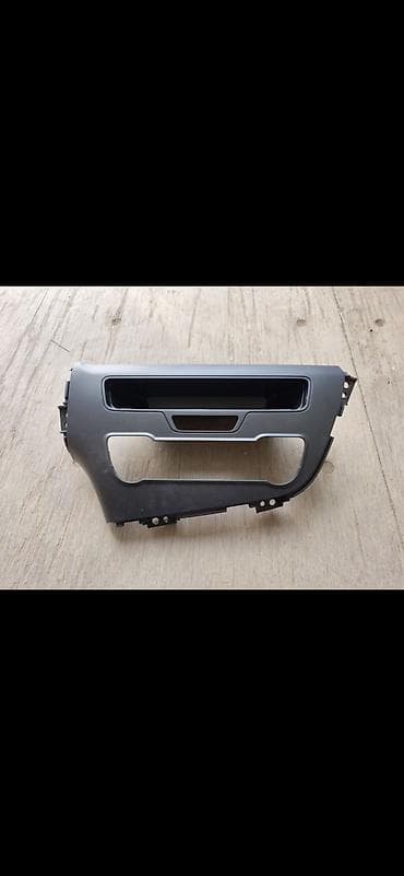 Центральная консоль Kia