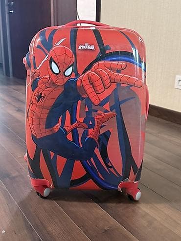 Чемодандар: Детский чемодан на колесах с героем Spider-Man (официальный Marvel) — 1