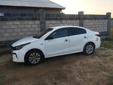 rb taxi: Kia Rio: 2018 г., 1.4 л, Автомат, Бензин, Седан — 2