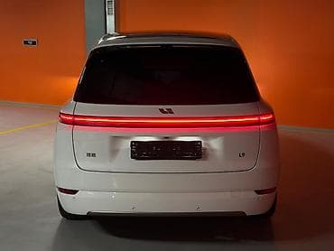 li l7 ultra: Lixiang L9: 2025 г., 1.5 л, Вариатор, Электромобиль, Кроссовер — 5