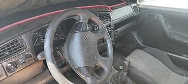 audi 80: Volkswagen Golf: 1994 г., Механика, Хэтчбэк — 4
