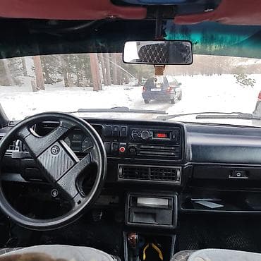 голв тройка: Volkswagen Golf: 1990 г., 1.8 л, Механика, Бензин, Хэтчбэк — 2