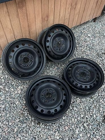 эх 470: Железные Диски R 15 Honda, Комплект, отверстий - 5, Б/у — 2