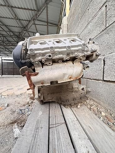 капот ауди а 4: Бензиновый мотор Audi 2007 г., 2.4 л, Б/у, Оригинал, Германия — 3