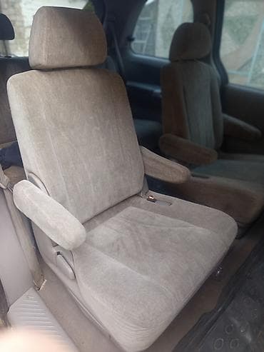 мерс 210 2: Mazda MPV: 2000 г., 2.6 л, Автомат, Бензин, Минивэн — 6