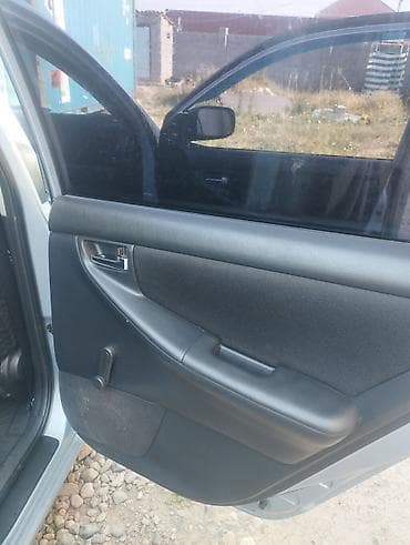 corola: Toyota Corolla: 2004 г., 1.6 л, Автомат, Бензин, Хэтчбэк — 7