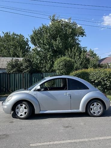 Volkswagen Bettle: 1999 г., 2 л, Автомат, Бензин, Хэтчбэк — 3