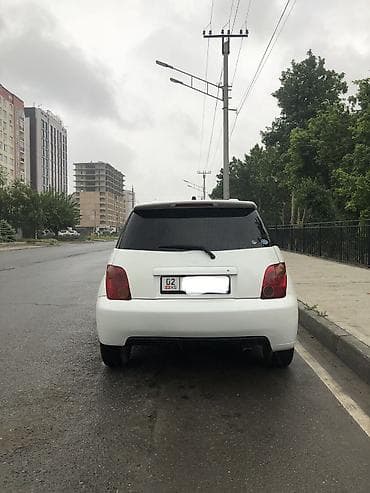 Toyota: Toyota Ist: 2002 г., 1.5 л, Автомат, Бензин, Хэтчбэк — 6