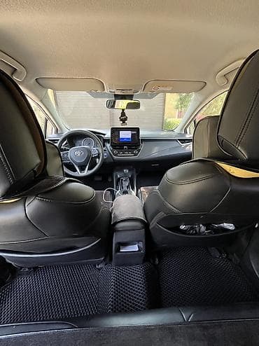 Продажа авто: Toyota Corolla: 2019 г., 1.8 л, Вариатор, Гибрид, Седан — 9