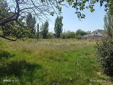 квартира шлагбаума: Продаётся земельный участок с жилым домом и садом. - Участок — 9