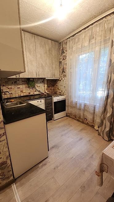 Недвижимость: Продаётся уютная квартира. Расположение улица Чуйкова 21 квартира 1 — 1