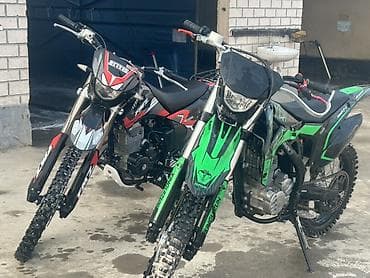 sk8 скутер: Эндуро-мотоцикл Kayo T2 (зеленый) - Тип: эндуро/кросс - Двигатель: 6 — 5