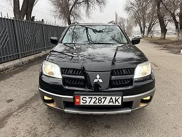 e53 4 8: Mitsubishi Outlander: 2005 г., 2.4 л, Автомат, Бензин, Кроссовер — 9