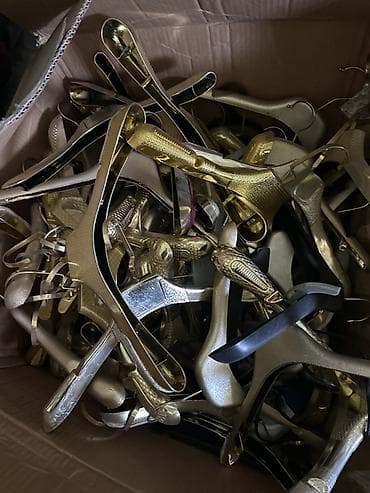 Вешалки, плечики