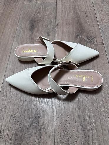 туфли мюли: Элегантные женские мюли от Lulus белого цвета р.39 с заостренным — 2