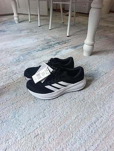 Мужская обувь: Кроссовки adidas, черно-белые - Модель: беговые/тренировочные — 4