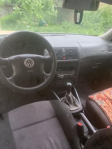 хунчи авто: Volkswagen Golf: 2000 г., 1.4 л, Механика, Бензин, Хэтчбэк — 7