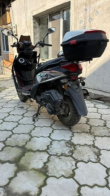 50 куб: Тип скутера 125 куб. см, Бензин — 5