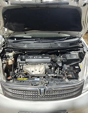 vvt: Toyota Isis: 2005 г., 2 л, Вариатор, Бензин, Минивэн — 2
