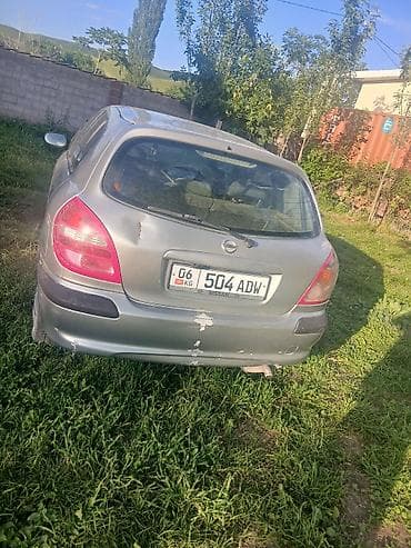 унаа бишкек авторынок: Nissan Almera: 2003 г., 1.5 л, Кол менен иштөөчү, Бензин, Хетчбек — 3