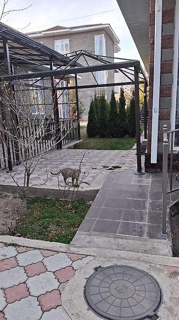 ищу квартиру тунгуч: Сдаётся отдельный гостевой дом с большим остеклённым фасадом и крытой — 10