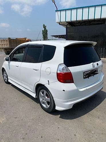 rd 1: Honda Fit: 2002 г., 1.5 л, Автомат, Бензин, Хэтчбэк — 6