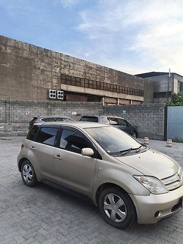капот на тойота ист: Toyota Ist: 2003 г., 1.5 л, Автомат, Бензин, Хэтчбэк — 2