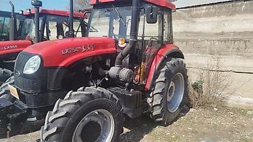 Тракторы МТЗ (Беларус): Колёсные тракторы Dongfeng (серия LX/MF), красного цвета, с кабиной — 2