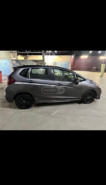 продаю хонда фит ош: Honda Fit: 2018 г., 1.5 л, Автомат, Бензин, Хэтчбэк — 8