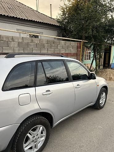 Chery: Chery Tiggo (T11): 2010 г., 1.8 л, Кол менен иштөөчү, Бензин, Кроссовер — 5
