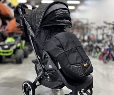 аналог коляски yoyo: Коляска, цвет - Черный, Б/у — 1