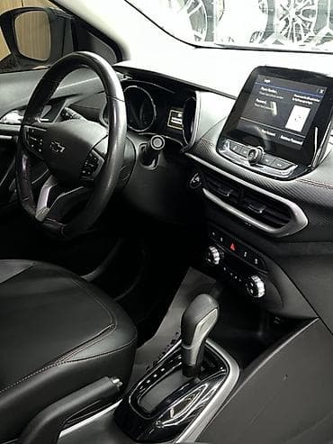 шевролет джип: Chevrolet Tracker: 2022 г., 1.2 л, Автомат, Бензин, Кроссовер — 10