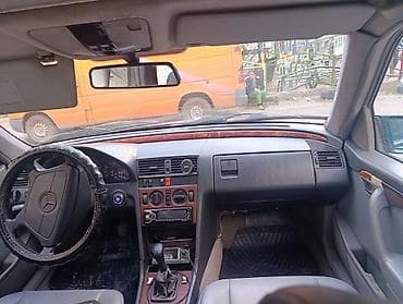 е34 2 8: Mercedes-Benz C-Class: 1994 г., 1.8 л, Ручные, Бензин, Седан — 6