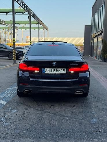 lexus e350: BMW 5 series: 2020 г., Гибрид — 4