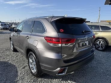 camry 2010: Toyota Highlander: 2019 г., 3.5 л, Автомат, Бензин, Внедорожник — 5