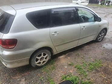 кел кел: Toyota Ipsum: 2003 г., 2.4 л, Автомат, Бензин, Вэн/Минивэн — 4