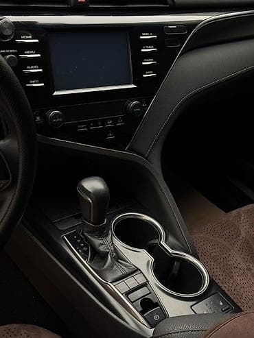 Унаа сатуу: Toyota Camry: 2018 г., 2.5 л, Автомат, Бензин, Седан — 5