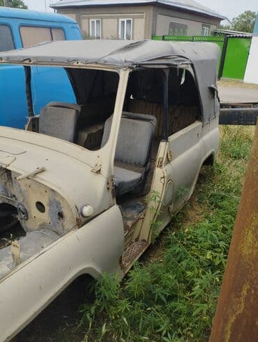 мтз 892.2: УАЗ 452 Buhanka: 1982 г., 2.4 л, Механика, Бензиновая, Внедорожник — 10