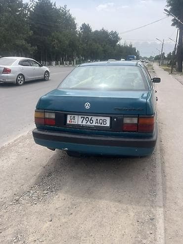matiz diska: Volkswagen Passat: 1989 г., 1.8 л, Механика, Газ, Седан — 3