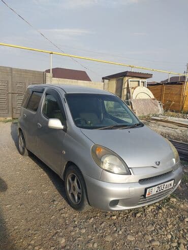 срочно продам авто в связи с переездом: Toyota Funcargo: 1999 г., 1.3 л, Автоматтык, Бензин, Универсал — 4