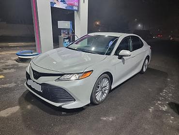 corolla s: Toyota Camry: 2019 г., 2.5 л, Автомат, Бензин, Седан — 3